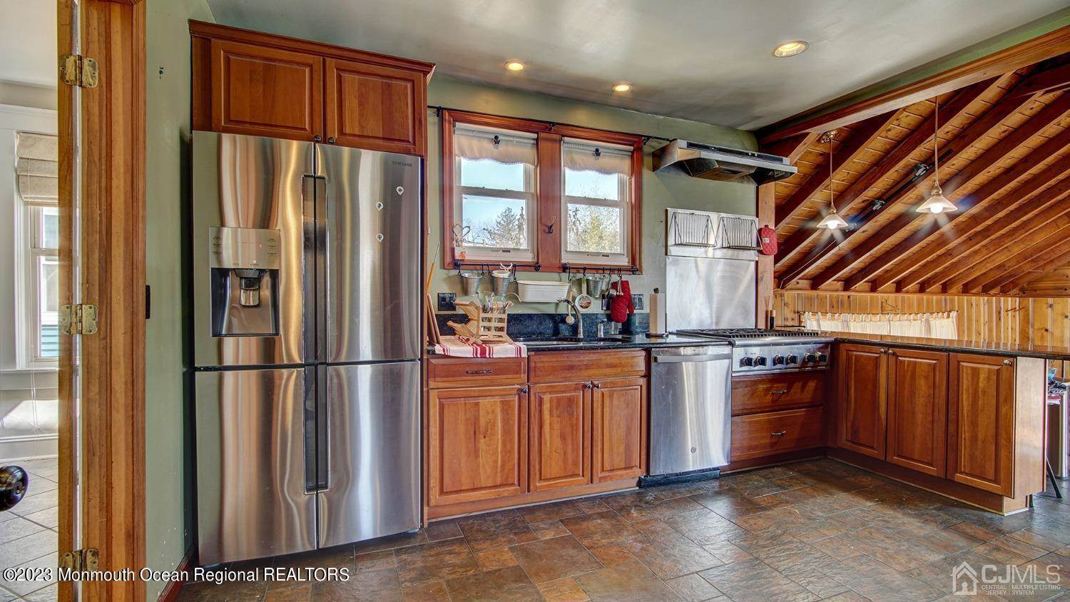 228 Main Street, South River, NJ 08882