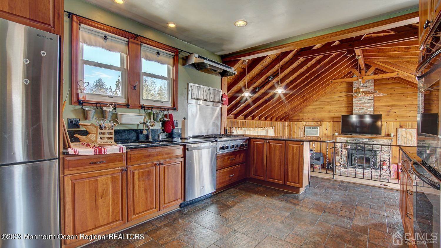 228 Main Street, South River, NJ 08882