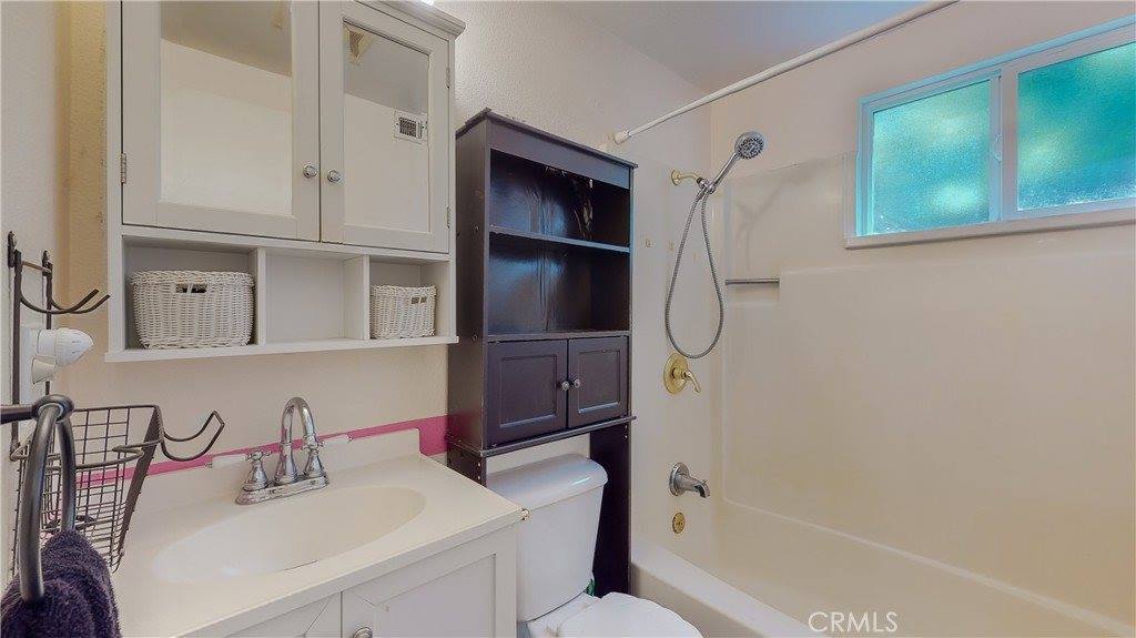 19036 Stillmore Street, Canyon Country, CA 91351