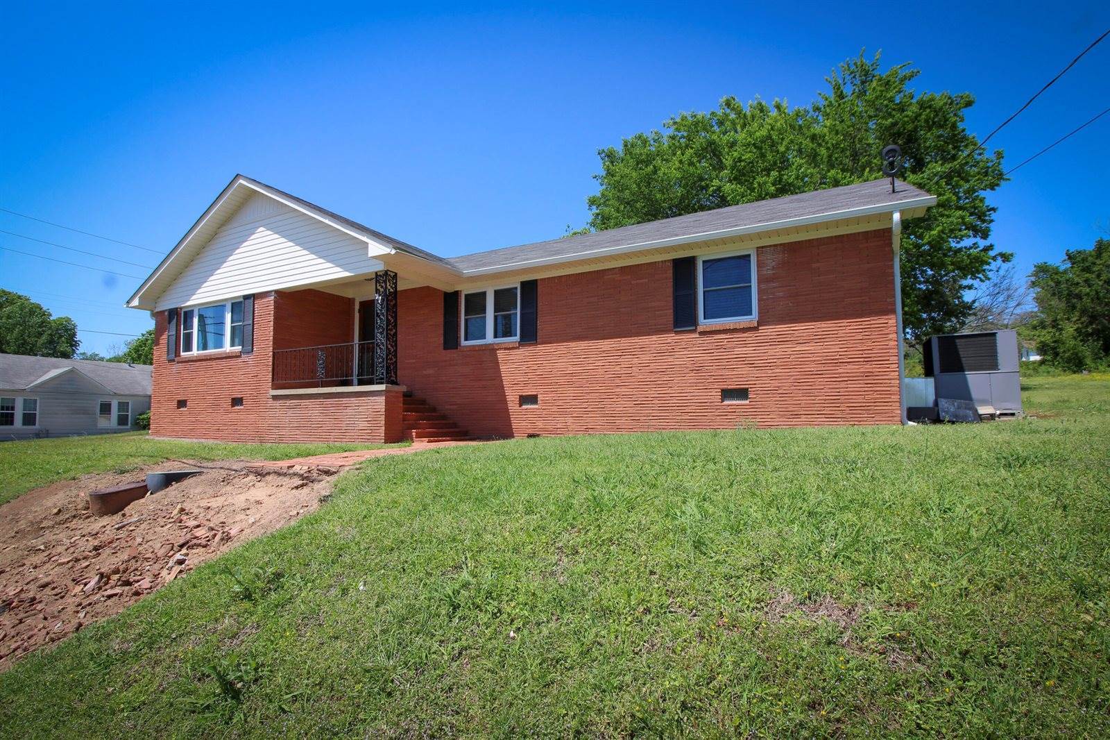 1001 Branch Street, Morrilton, AR 72110