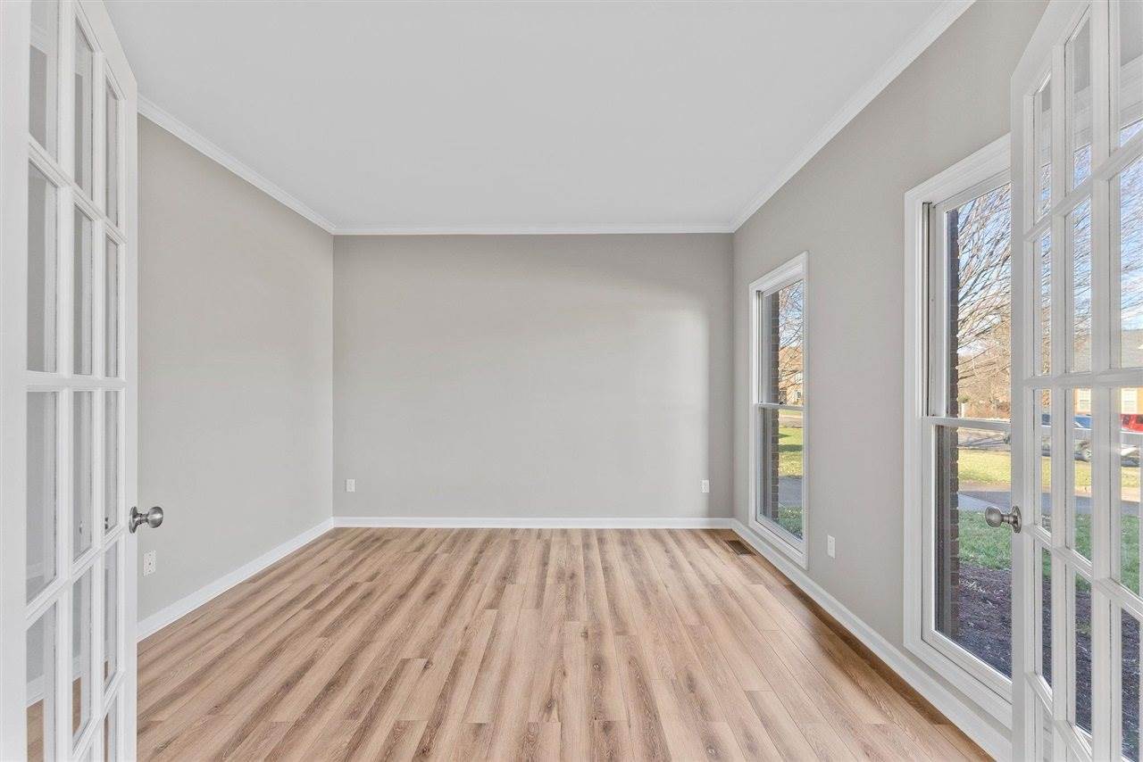 1738 Briar Circle, Bowling Green, KY 42103