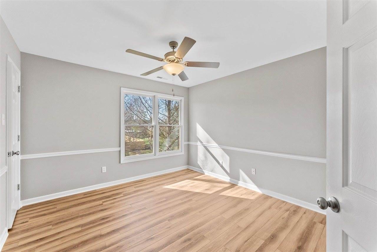 1738 Briar Circle, Bowling Green, KY 42103