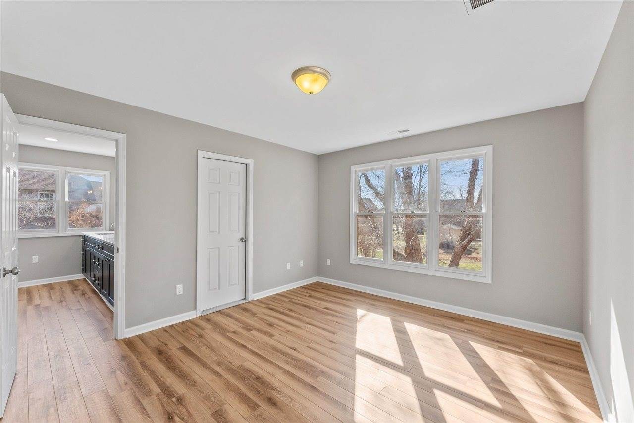 1738 Briar Circle, Bowling Green, KY 42103