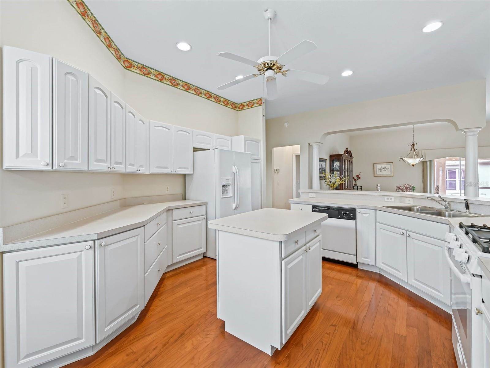 784 Dowding Way, The Villages, FL 32162