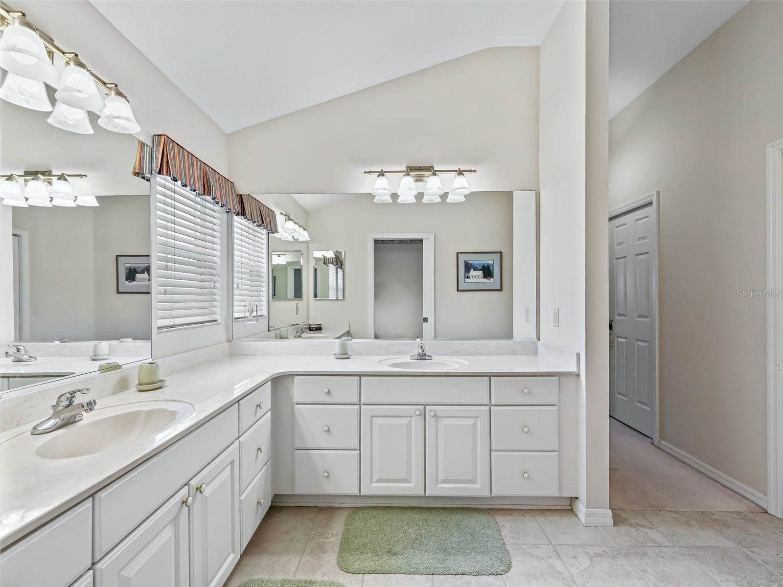 784 Dowding Way, The Villages, FL 32162