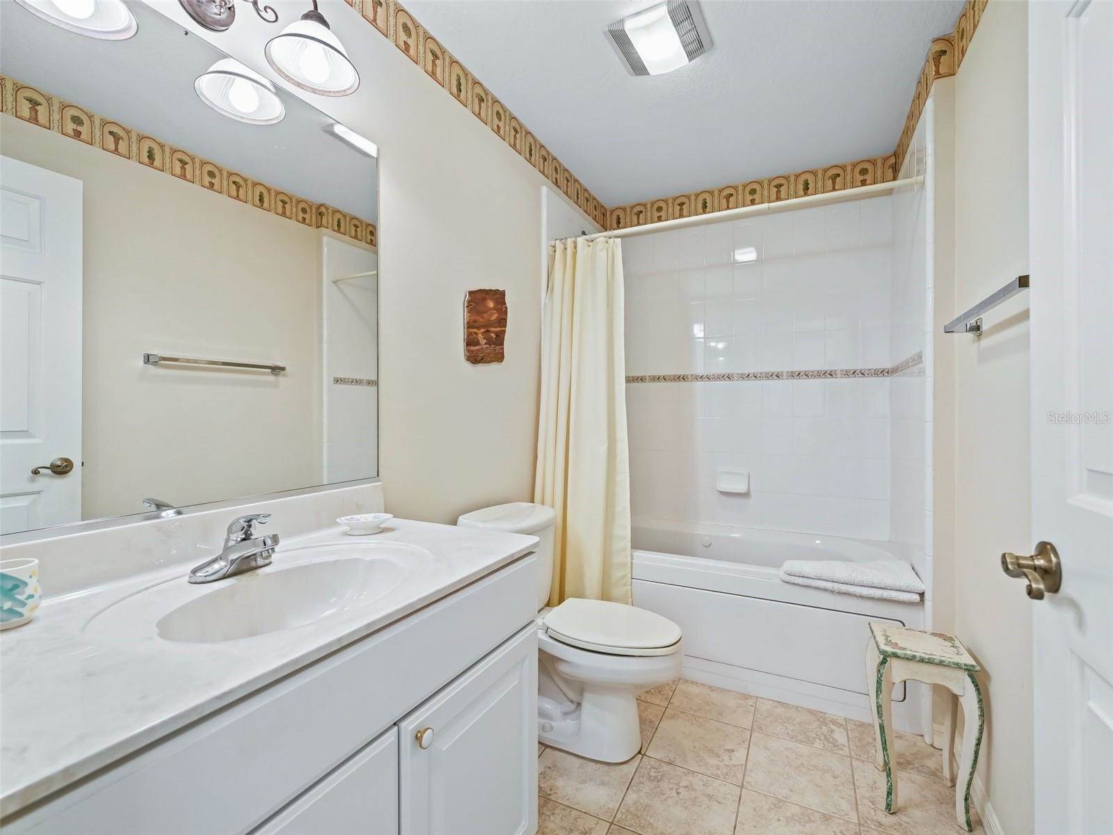 784 Dowding Way, The Villages, FL 32162