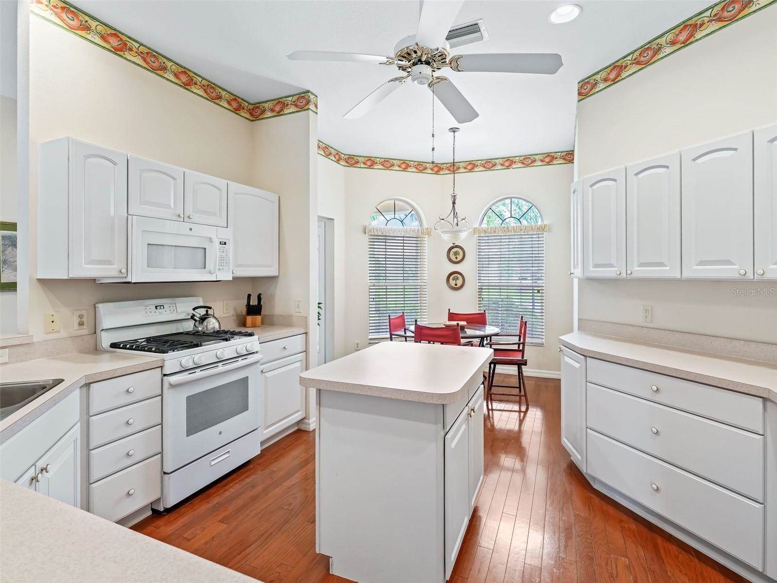 784 Dowding Way, The Villages, FL 32162