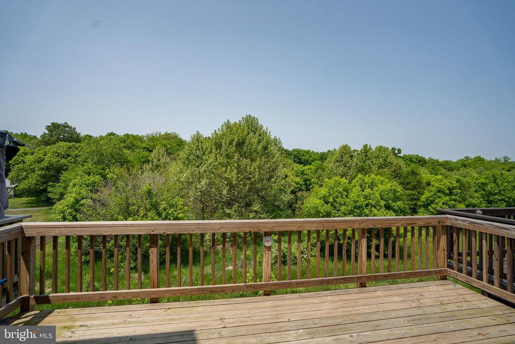 199 Ontario Drive, Falling Waters, WV 25419