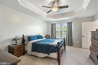 199 Ontario Drive, Falling Waters, WV 25419