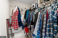 199 Ontario Drive, Falling Waters, WV 25419