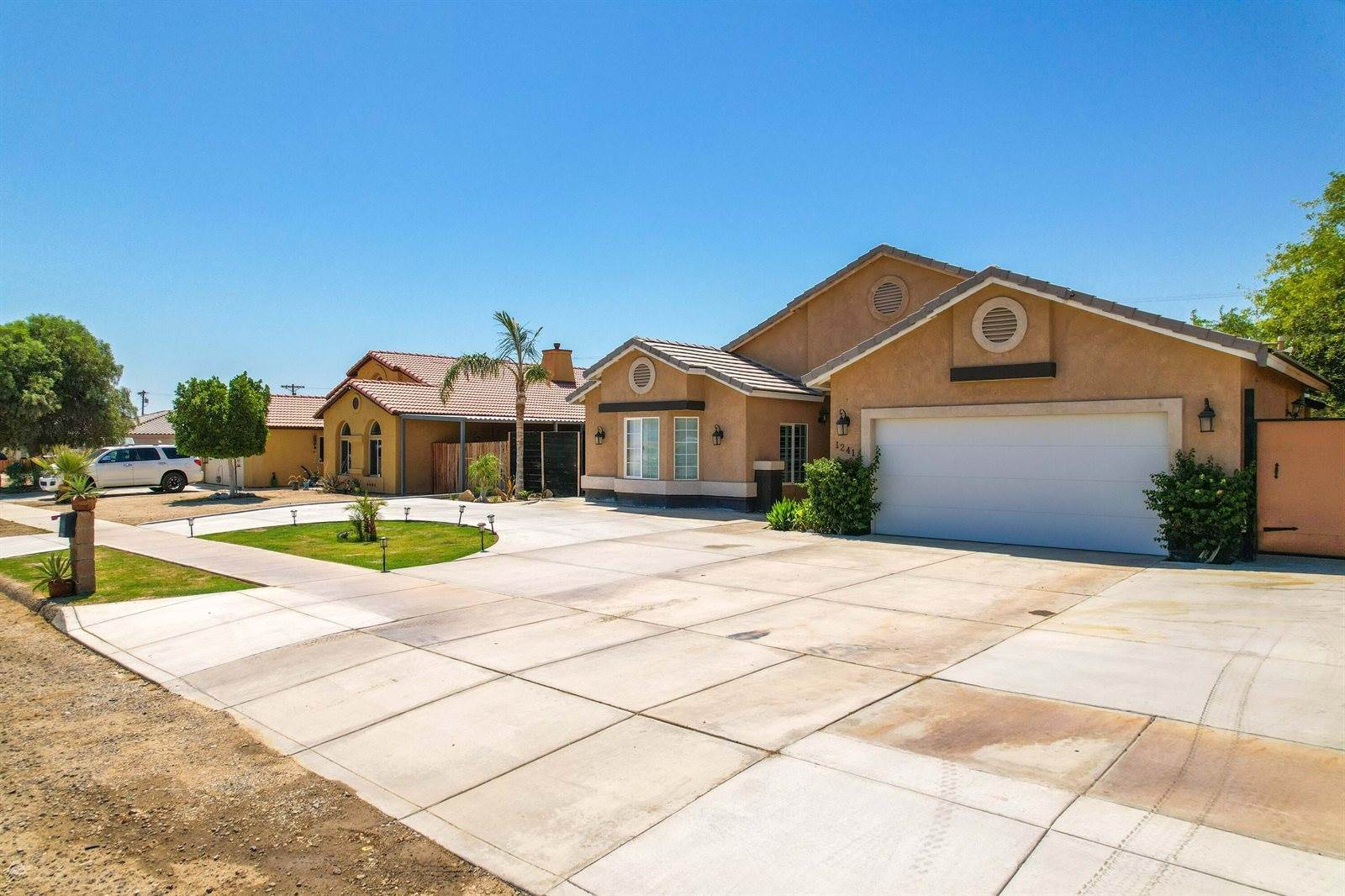 1241 Black Sea Avenue, Thermal, CA 92274