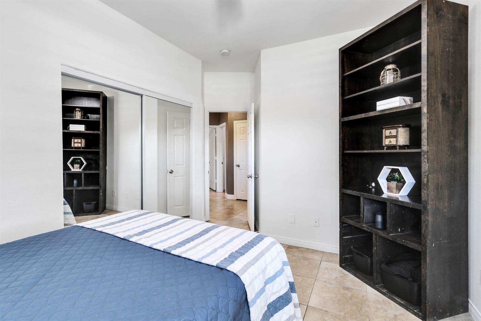 1241 Black Sea Avenue, Thermal, CA 92274