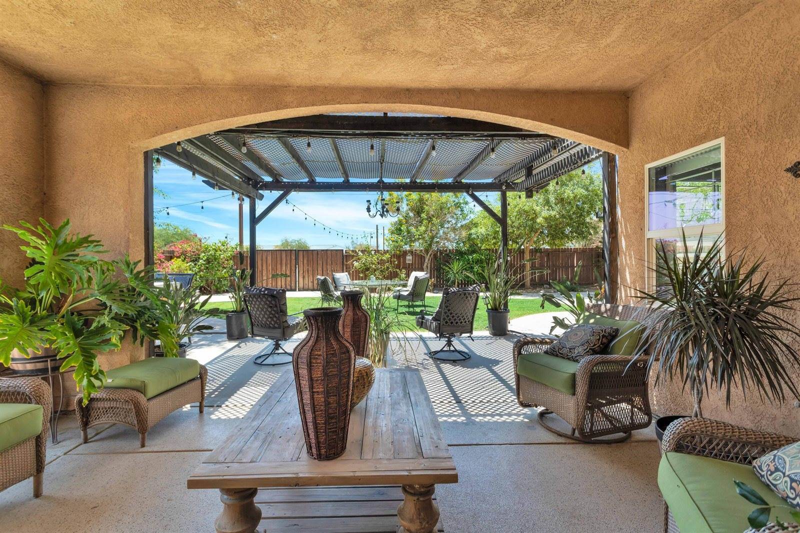 1241 Black Sea Avenue, Thermal, CA 92274