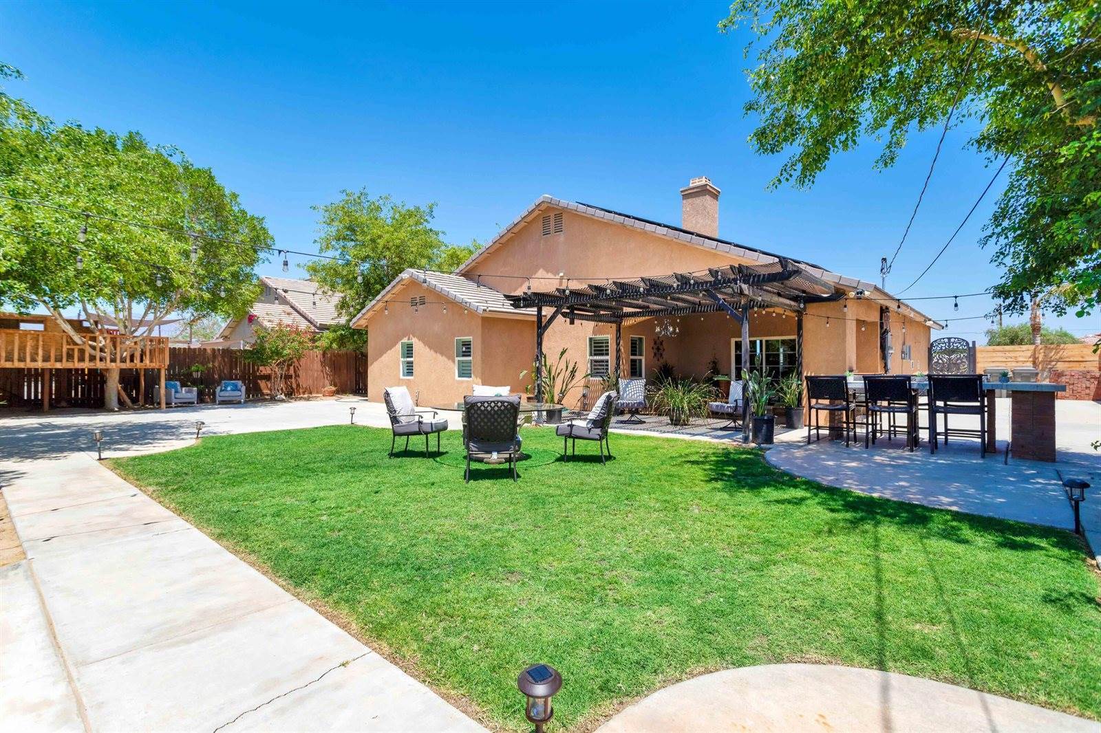 1241 Black Sea Avenue, Thermal, CA 92274