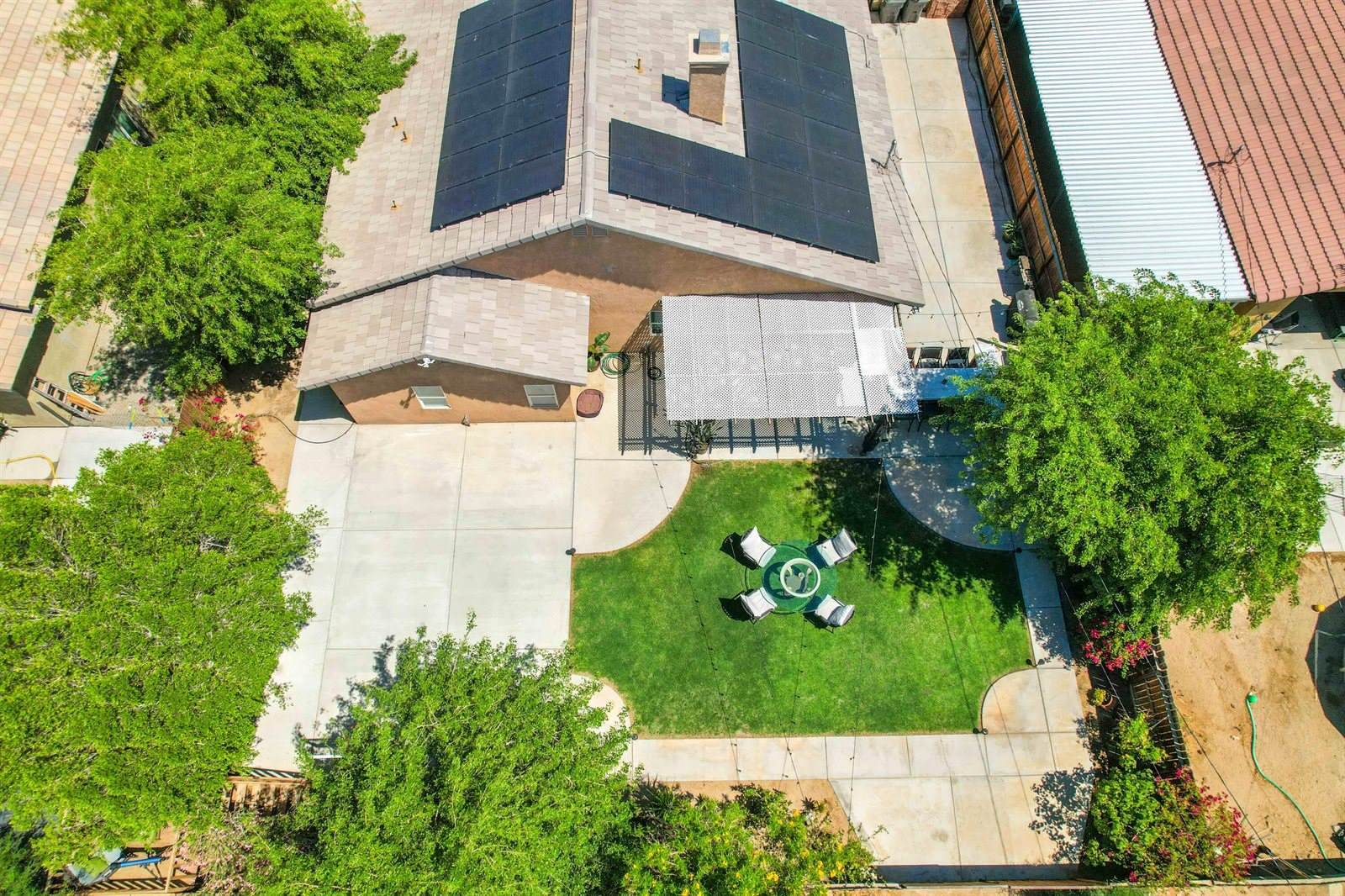 1241 Black Sea Avenue, Thermal, CA 92274