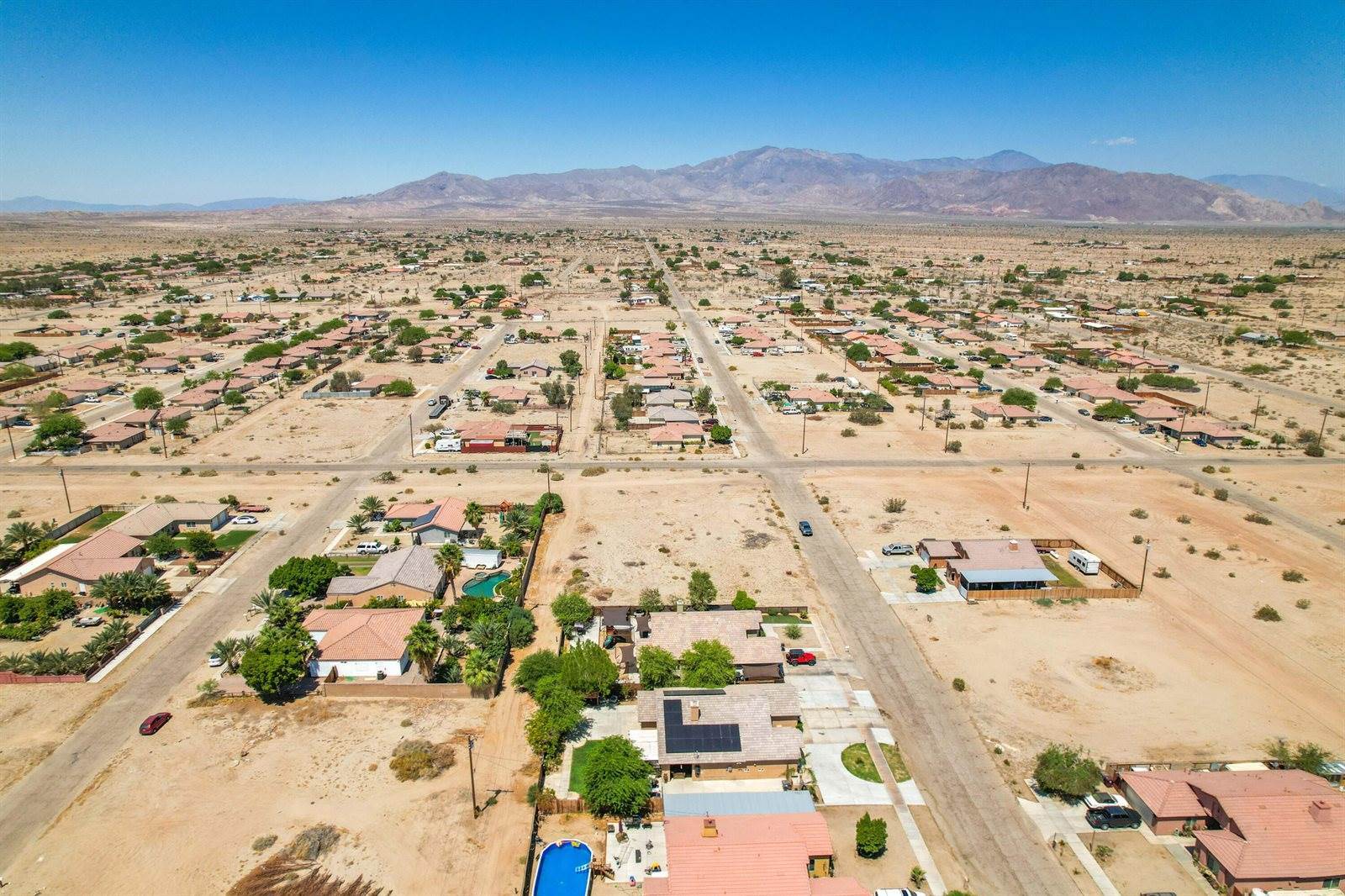 1241 Black Sea Avenue, Thermal, CA 92274