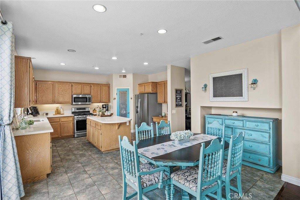 5145 St Albert Drive, Fontana, CA 92336