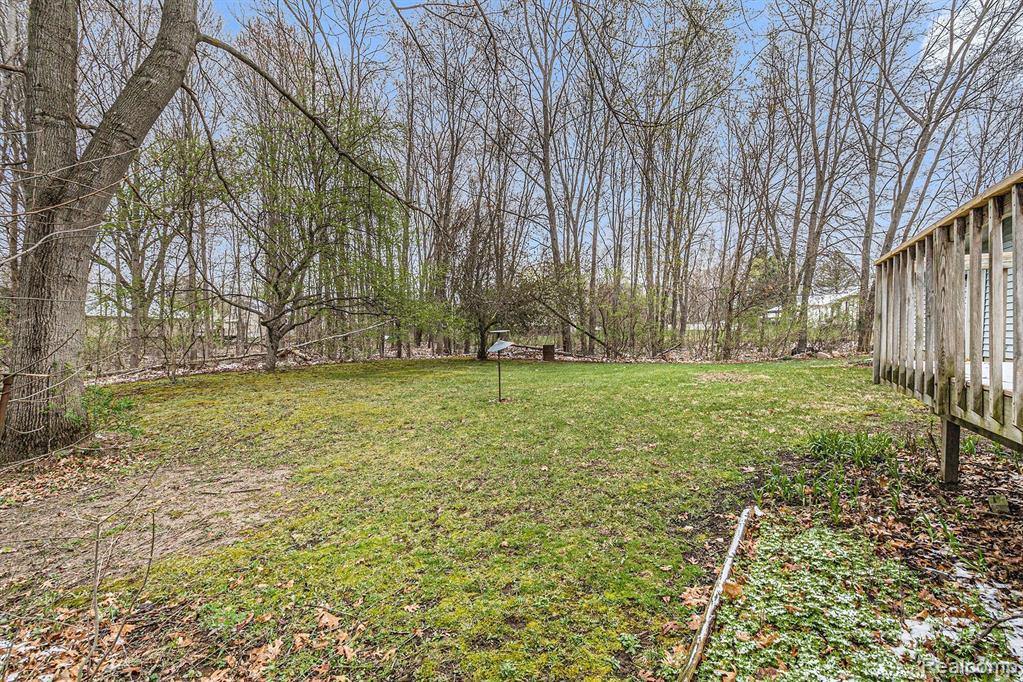 638 Foxfire Drive, Marion Township, MI 48843