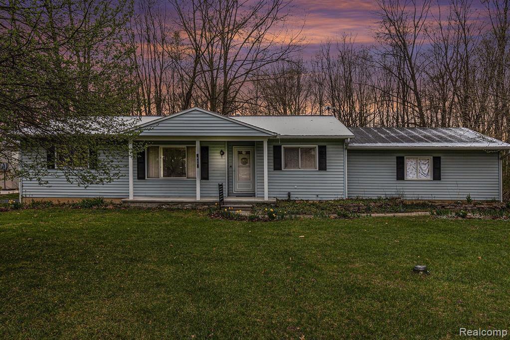 638 Foxfire Drive, Marion Township, MI 48843