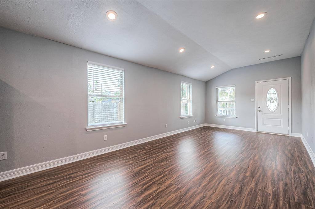 6309 Joe Louis Lane, Houston, TX 77091