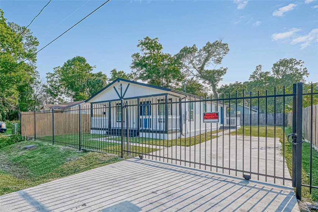 6309 Joe Louis Lane, Houston, TX 77091