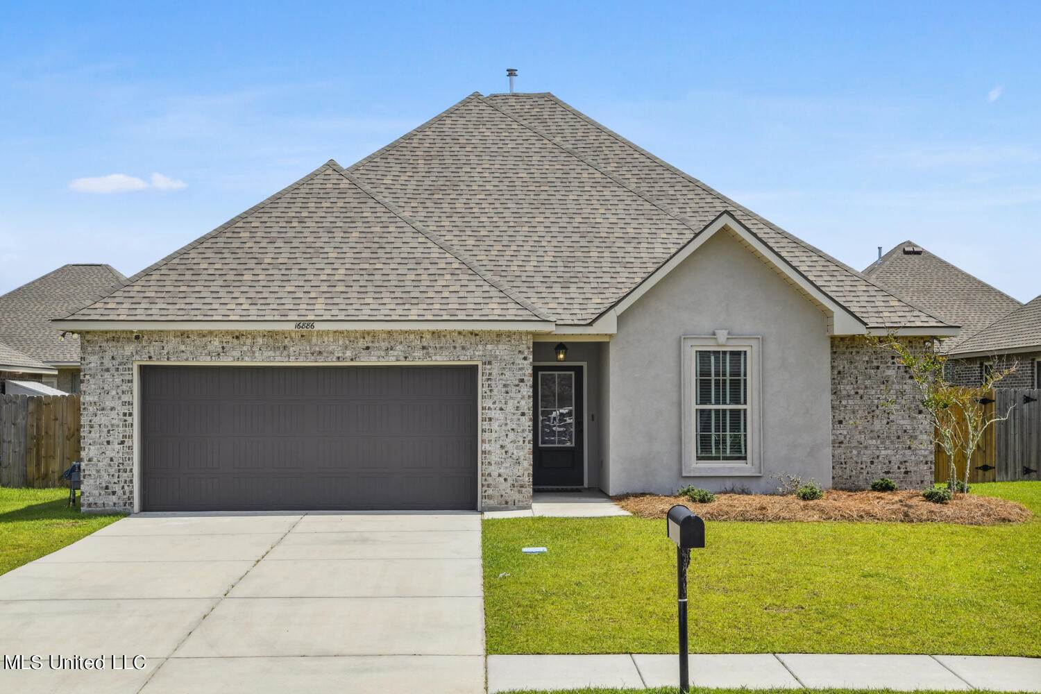 16886 Desmare Street, Gulfport, MS 39503