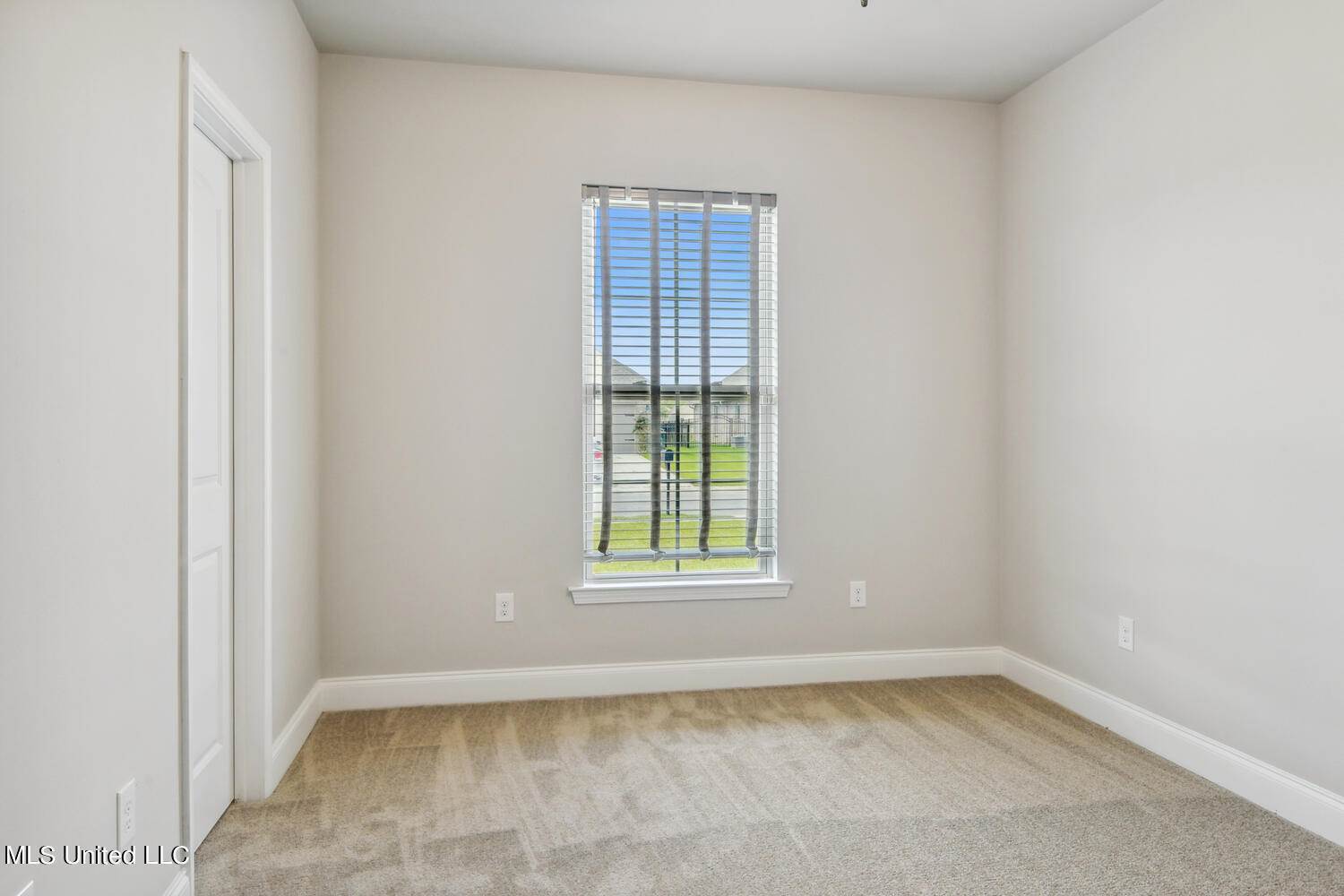 16886 Desmare Street, Gulfport, MS 39503