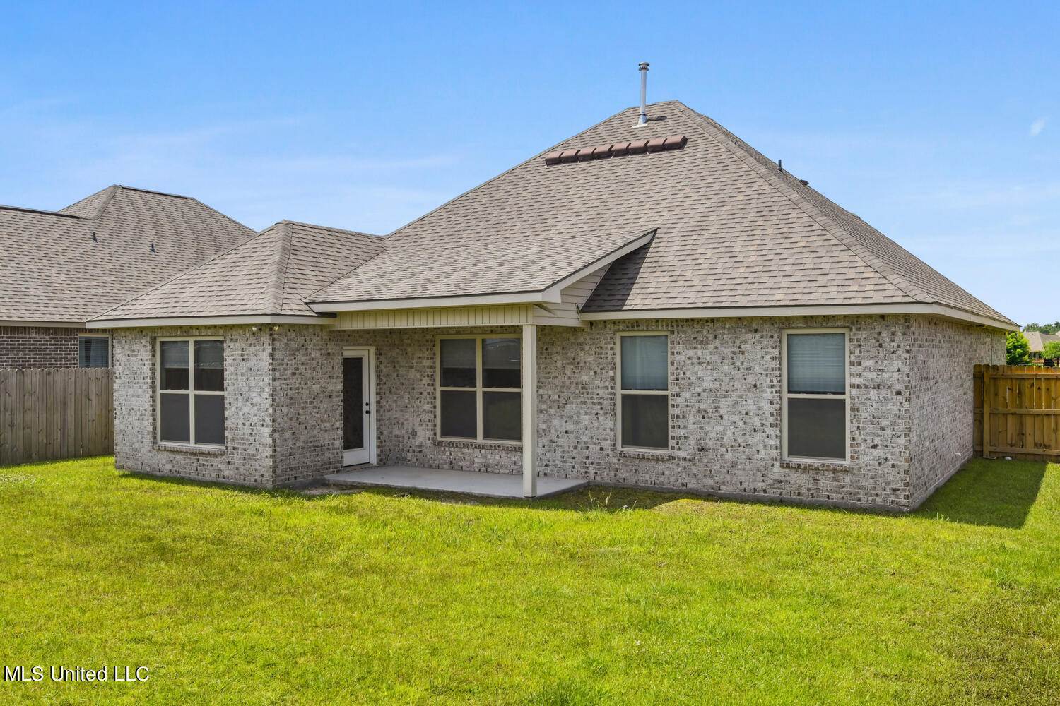 16886 Desmare Street, Gulfport, MS 39503