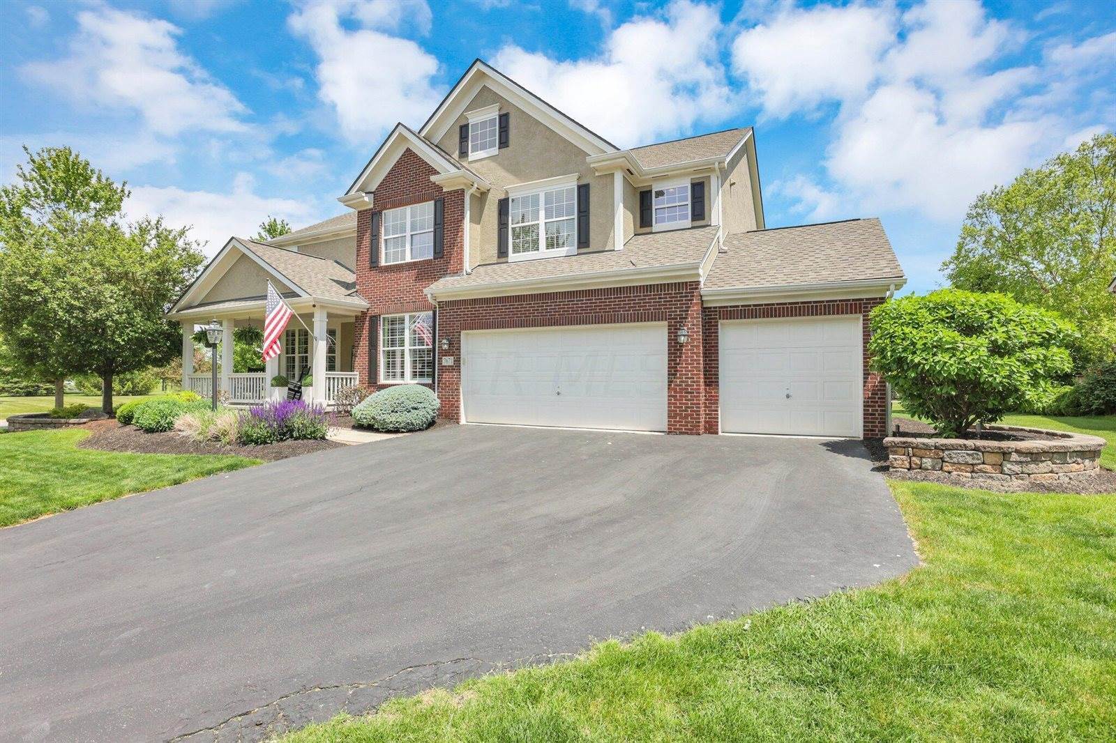 7671 Indian Springs Drive, Powell, OH 43065