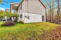 1557 Black Birch Way, Tobyhanna, PA 18466