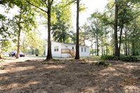 17890 Bay Paul Rd, Livingston, LA 70754