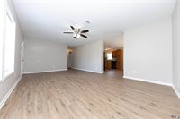 17890 Bay Paul Rd, Livingston, LA 70754