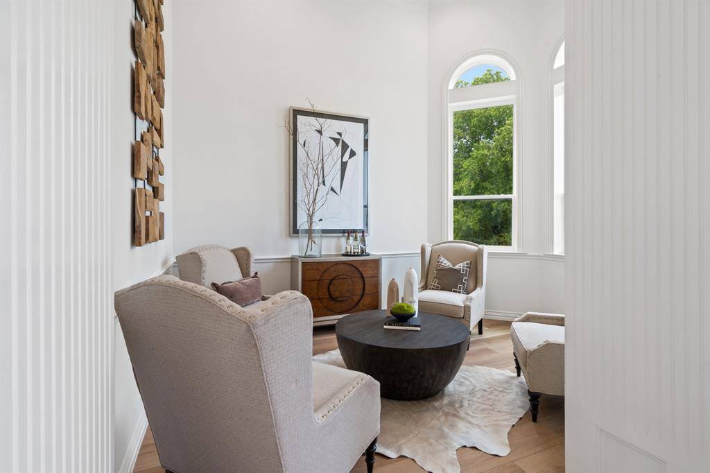 429 Rolling Oaks Ridge, Cedar Hill, TX 75104