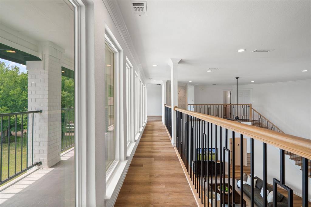 429 Rolling Oaks Ridge, Cedar Hill, TX 75104