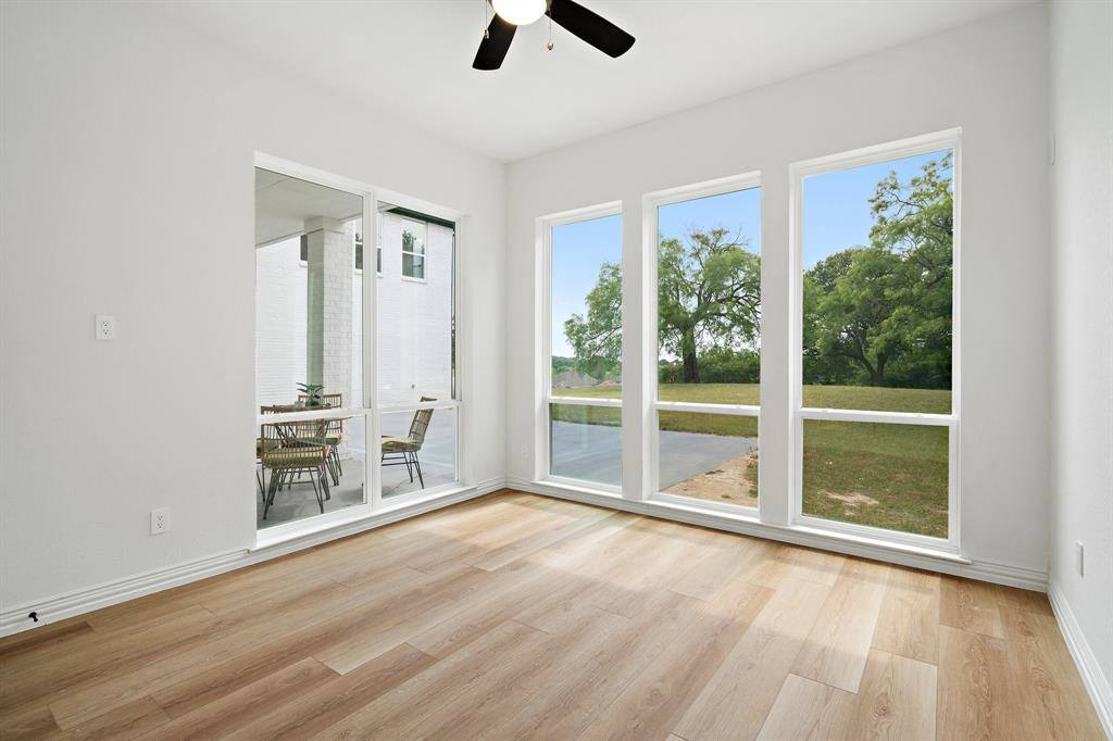 429 Rolling Oaks Ridge, Cedar Hill, TX 75104