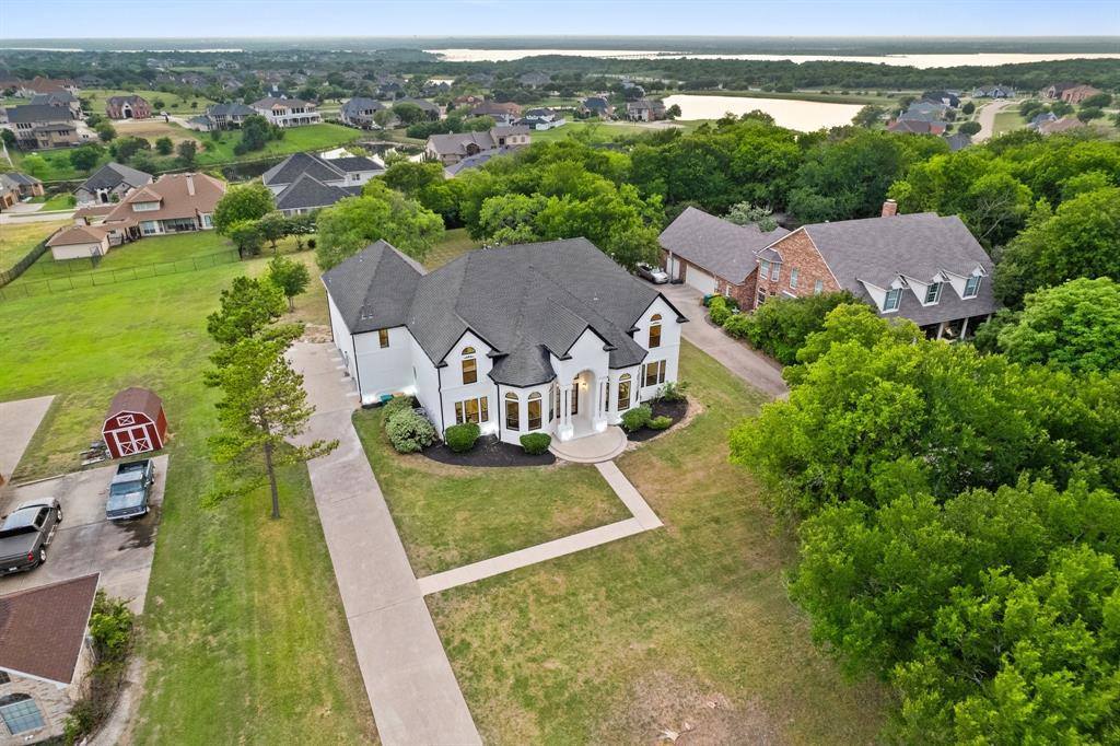 429 Rolling Oaks Ridge, Cedar Hill, TX 75104