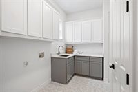 429 Rolling Oaks Ridge, Cedar Hill, TX 75104