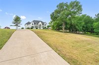 429 Rolling Oaks Ridge, Cedar Hill, TX 75104