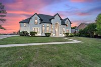 429 Rolling Oaks Ridge, Cedar Hill, TX 75104