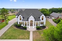 429 Rolling Oaks Ridge, Cedar Hill, TX 75104