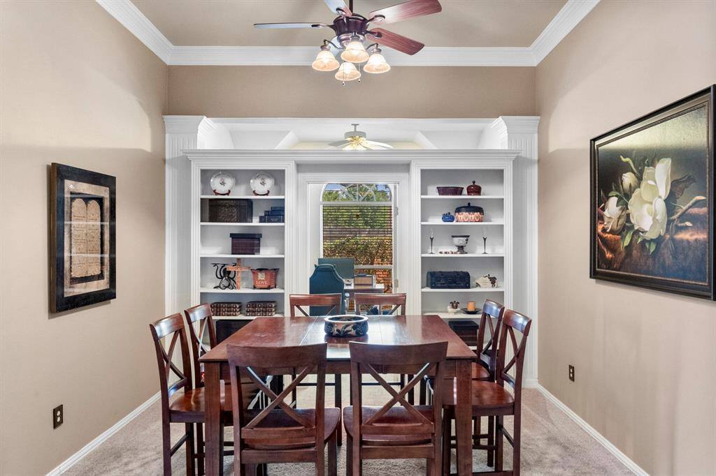 2301 Whisperton Drive, Arlington, TX 76016