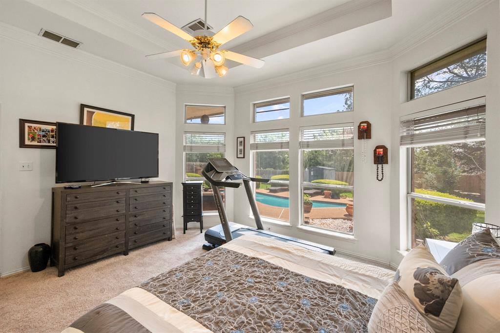 2301 Whisperton Drive, Arlington, TX 76016