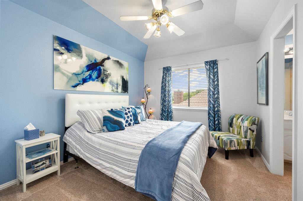 2301 Whisperton Drive, Arlington, TX 76016