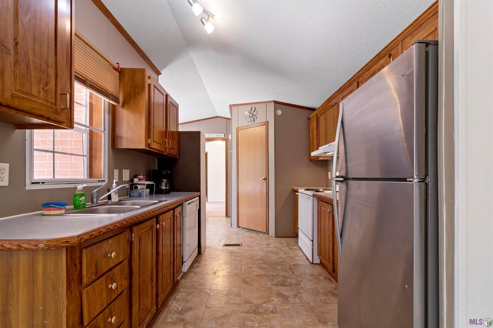 31620 Tickfaw Acres Rd, Holden, LA 70744