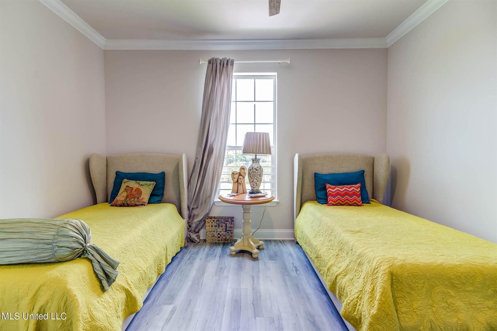 898 W Beach Boulevard, Long Beach, MS 39560