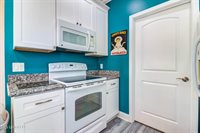 898 W Beach Boulevard, Long Beach, MS 39560