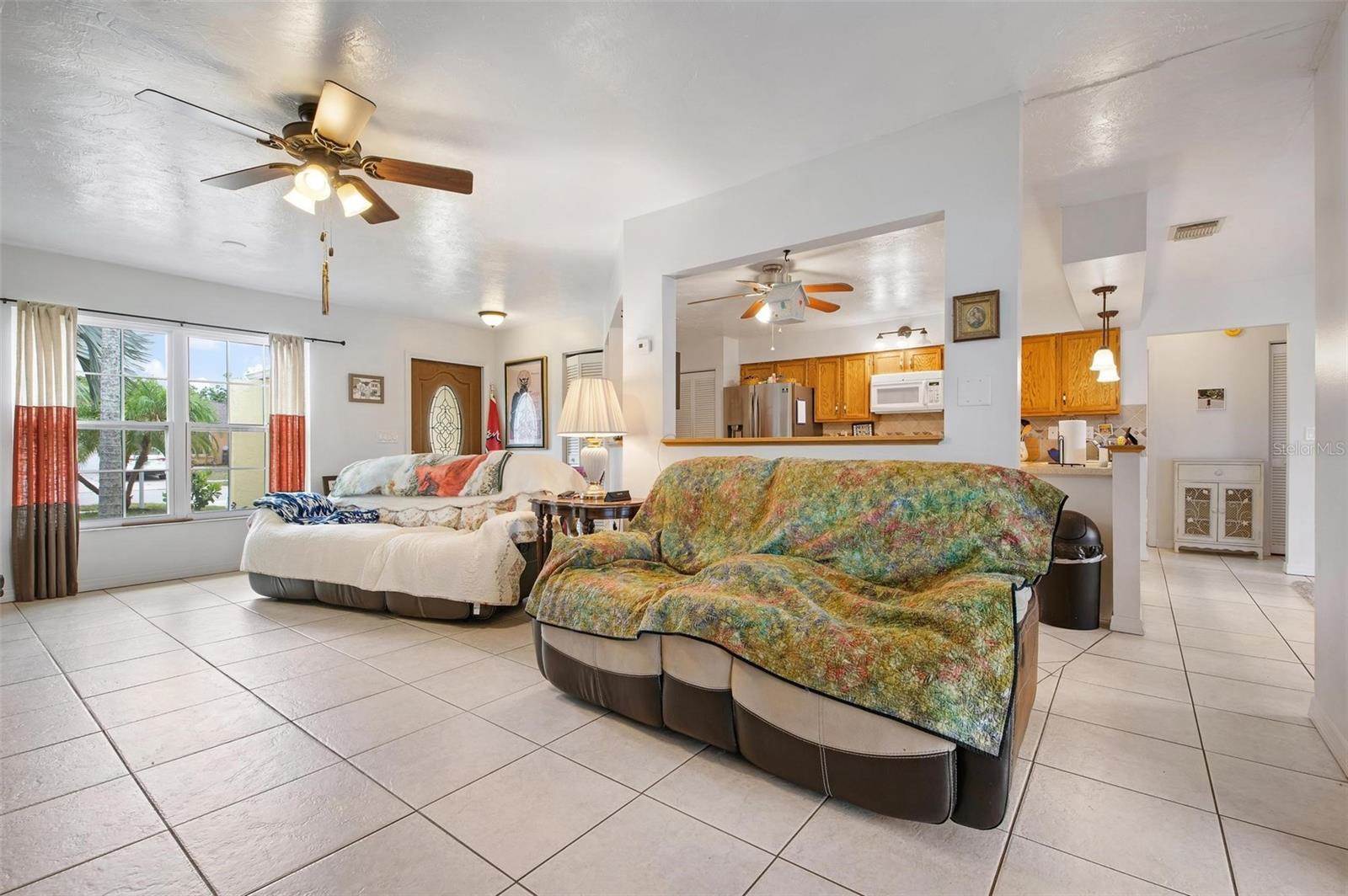 4123 Lancaster Drive, Sarasota, FL 34241