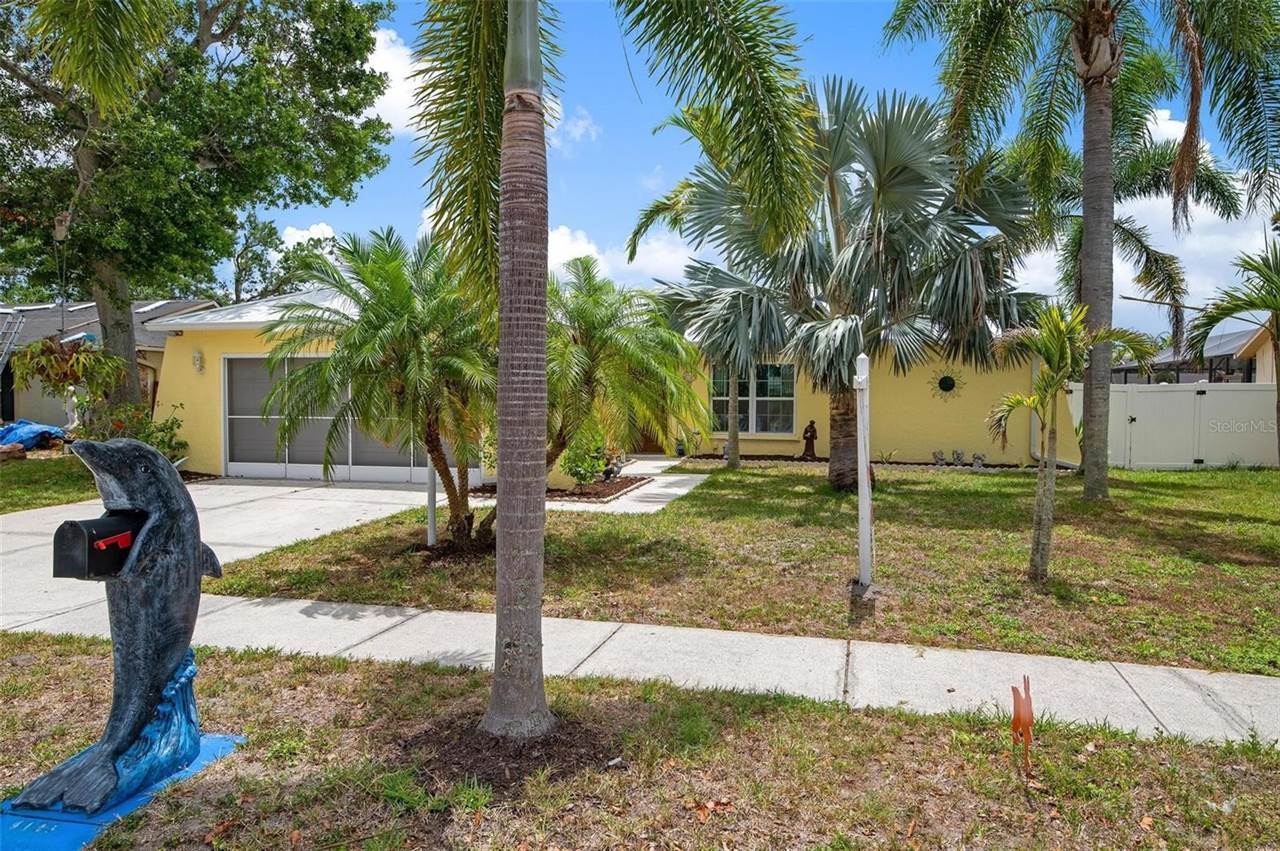 4123 Lancaster Drive, Sarasota, FL 34241