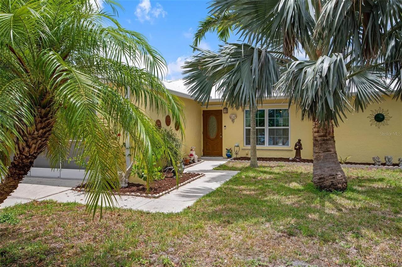 4123 Lancaster Drive, Sarasota, FL 34241