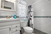 4123 Lancaster Drive, Sarasota, FL 34241